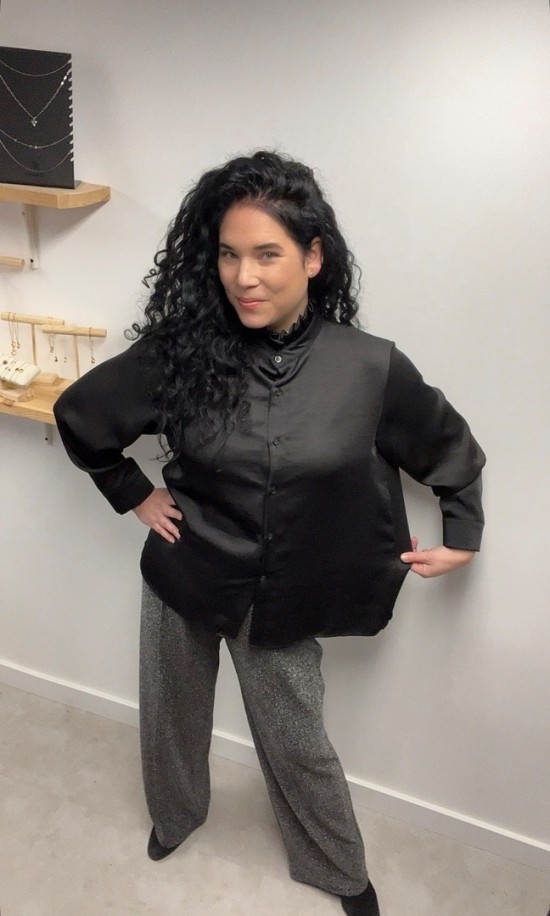 Blouse opstaande kraag zwart