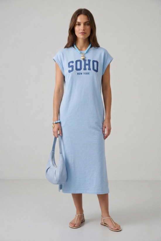 Wauw Soho t-shirt jurk licht blauw