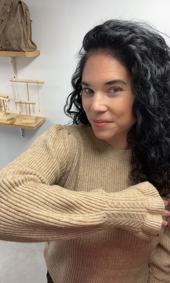 Azzurro trui ruffle mouw beige